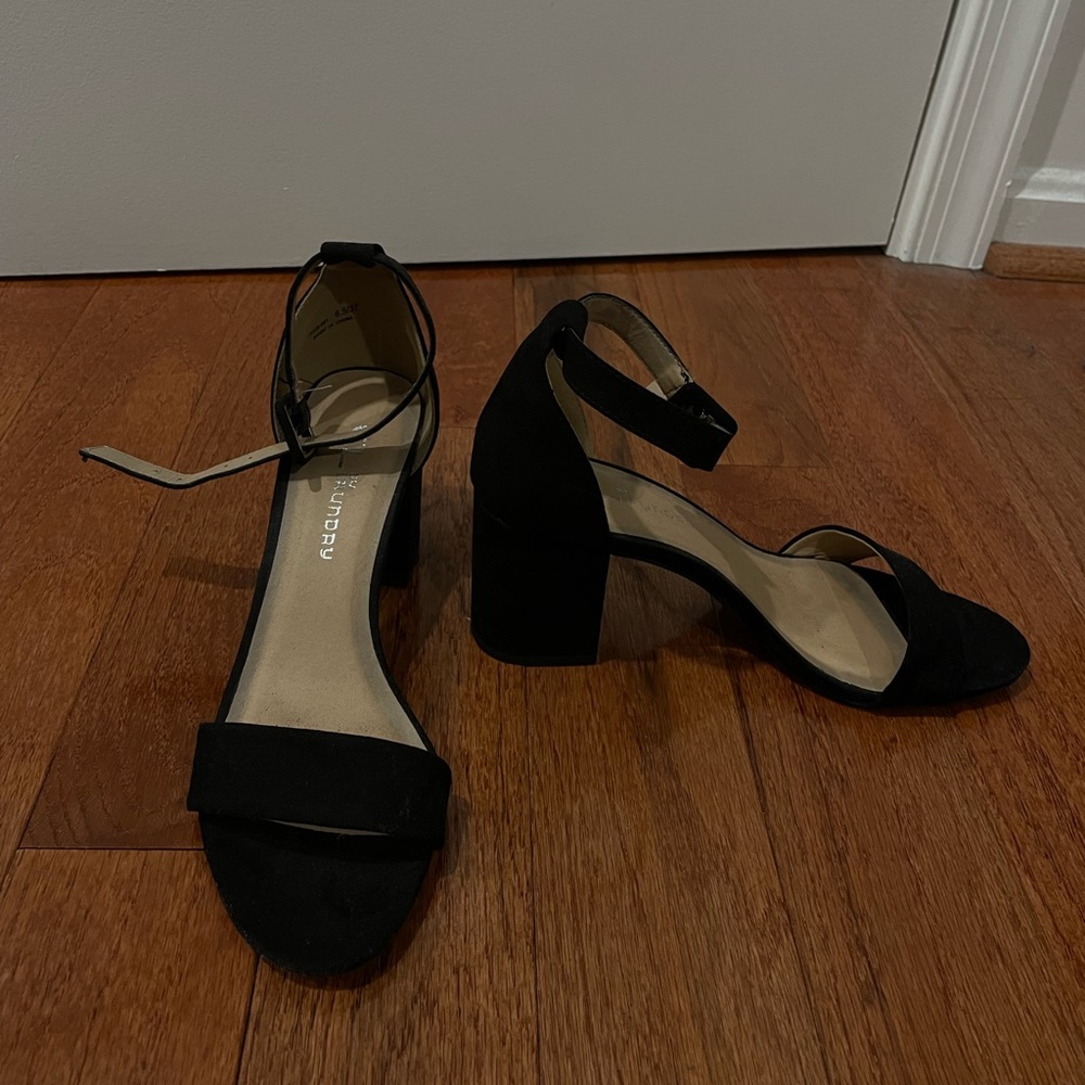 CL by laundry Classic Black Strap Heels
